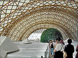 Archivo:La pavillon du Japon (Expo. universelle de Hanovre 2000) (4936016394)
