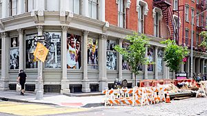 Leslie-Lohman Museum of Gay and Lesbian Art - NYC (48129032106).jpg