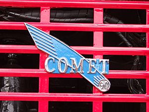 Archivo:Leyland Comet badge