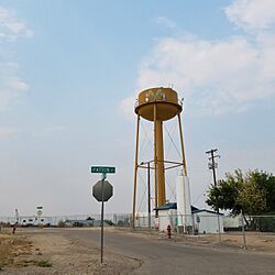 Marsing Water Tower.jpg