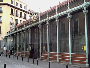 Archivo:Mercado de San Miguel (Madrid) 01