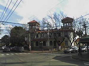Archivo:Palacio Rico 02