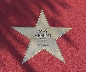 Archivo:Romy Schneider - Boulevard der Stars