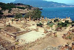 Archivo:Ruines romaines de Tipaza