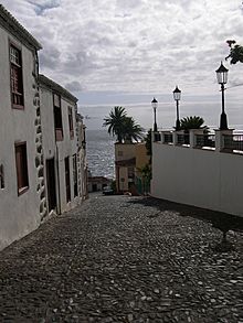 Archivo:Typical view Village La Palma