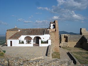 Archivo:Alcazaba de Reina (Badajoz)