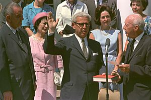 Archivo:Arthur Goldberg 1965