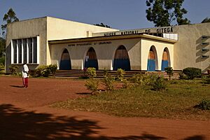 Archivo:BU Gitega (1)