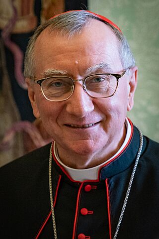 Cardinal Parolin (48831176406) (cropped).jpg