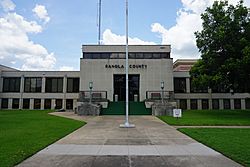 Carthage July 2017 09 (Panola County Courthouse).jpg