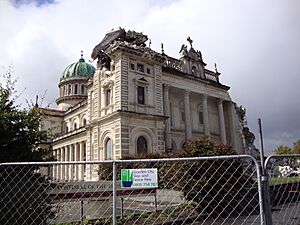 Archivo:Cathedral of the Blessed Sacrament01