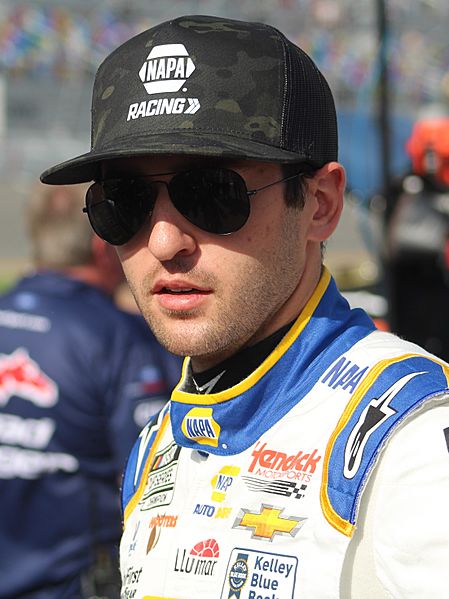 Chase elliott (52703584295) (cropped)