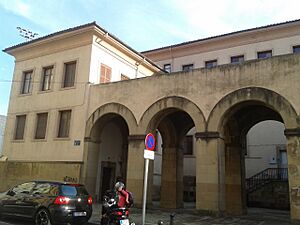 Archivo:Convento de la Concepción (Éibar) 2012-09-20 21-31-59