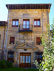Archivo:Durango - Casa natal del general Bruno Mauricio de Zabala, fundador de Montevideo