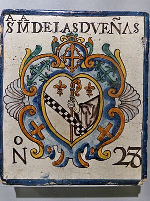 Archivo:Escudo de la Orden del Císter (Sevilla)
