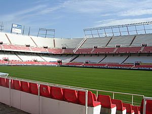 Archivo:EstadioRamonSanchezPizjuan-SevillaFC