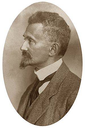 Archivo:Hausdorff 1913-1921