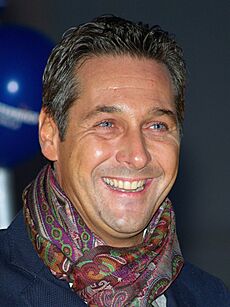 Archivo:Heinz-Christian Strache Sankt Poelten 20080918d