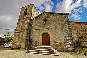 Archivo:Iglesia de San lorenzo en Cabezabellosa