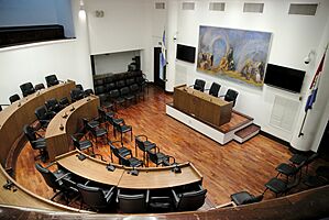 Archivo:Interior del Honorable Concejo Municipal de Santa Fe - Niamfrifruli - 09