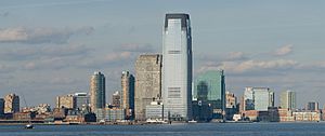 Archivo:Jersey City Skyline - Jan 2006