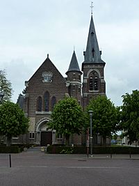 Archivo:Liezele kerk - panoramio