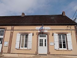 Mairie de Verlin (Yonne) France.JPG