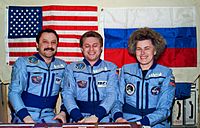 Archivo:Mir EO-21 crew portrait - 19960325 (cropped)