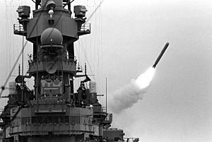 Archivo:Missouri missile BGM-109 Tomahawk