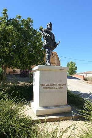Archivo:Monumento a Ponce de León, Santervás de Campos