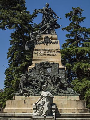 Monumento a los Héroes del 2 de Mayo (16).jpg