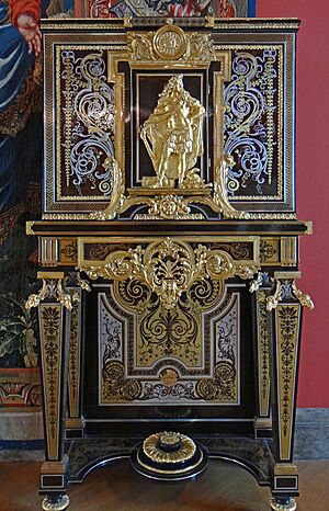 Archivo:Musée du Louvre - Département des Objets d'art - Salle 34 -2