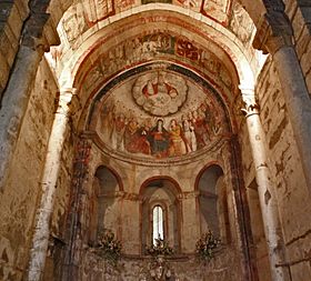 Pinturas na absida da igrexa de San Salvador de Camanzo, Vila de Cruces.jpg