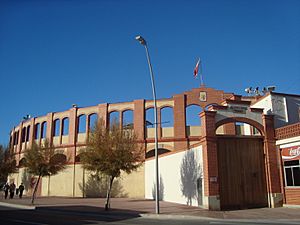 Archivo:Plaza de Toros (Vinaròs-Vinaróz)