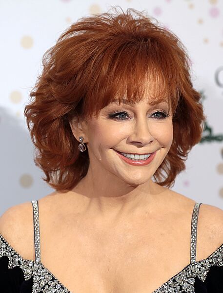 Reba McEntire (51936713933) (cropped)