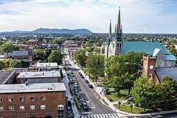 Rue Principale Granby 2023-1 (cropped).jpg