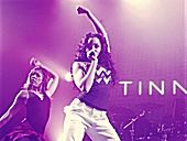 Archivo:Tinashe, Heaven, London (17277050692)