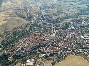 Archivo:Vista aerea de Segovia