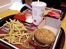 Archivo:Big Mac combo meal
