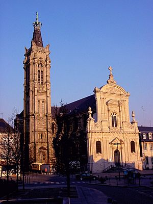 Archivo:Cathédrale Notre-Dame Cambrai 
