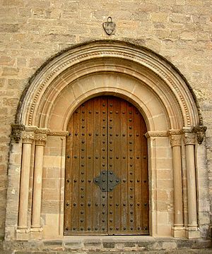 Archivo:Església de Santa Maria de Rubió - Portalada
