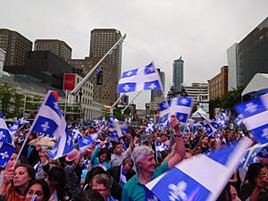 Archivo:Fete nationale du Quebec, place des Festivals, 2017-06-23 - 012