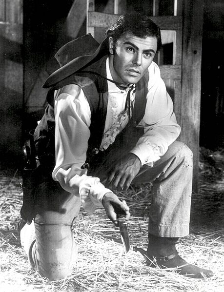 John Saxon - The Plunderers