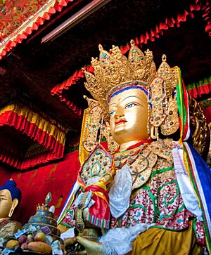 Archivo:Jowo in Ramoche temple1