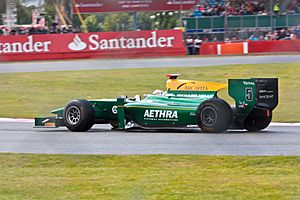 Archivo:Jules Bianchi 2011 GP2 Silverstone