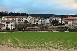 Mendilibarri desde la carretera NA-132-A.jpg