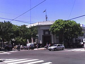 Archivo:Merlo 40