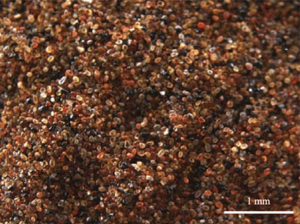 Archivo:Monazite sand