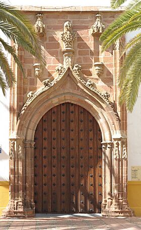 Portada Principal Iglesia de San Bartolomé.jpg