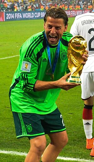 Archivo:Roman Weidenfeller World Cup 2014